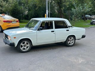 2010 Lada (ВАЗ) 2105, белый, 135000 рублей, вид 3