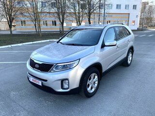 2014 Kia Sorento II Рестайлинг, серебристый, 1450000 рублей, вид 1