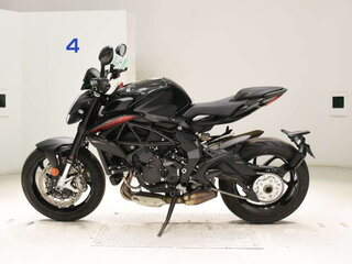 2024 MV Agusta Brutale 800, чёрный, 1300000 рублей, вид 2