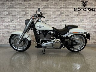 2018 Harley-Davidson Fat Boy, белый, 1985000 рублей, вид 3