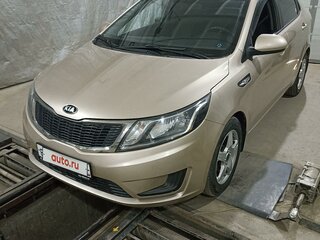 2015 Kia Rio III, бежевый, 950000 рублей, вид 3