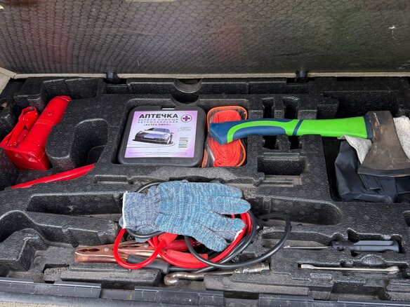 2010 Land Rover Discovery IV, чёрный - вид 38