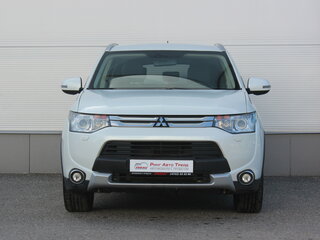 2014 Mitsubishi Outlander III, белый, 1475000 рублей, вид 3