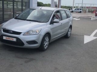 2008 Ford Focus II Рестайлинг, серебристый, 400000 рублей, вид 1