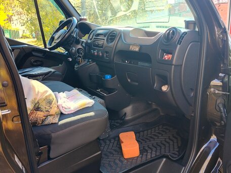 2010 Renault Master, коричневый, 1550000 рублей, вид 1