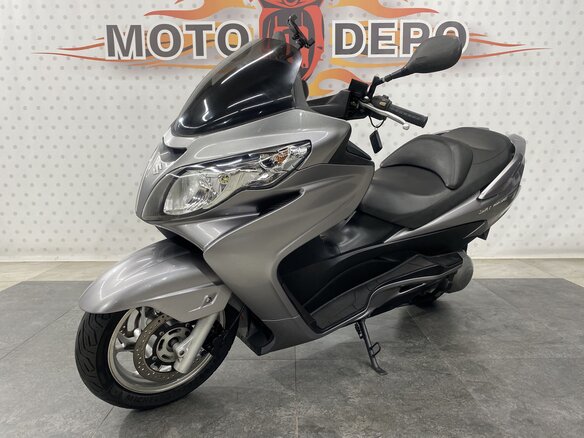 2006 Suzuki Burgman (SkyWave) 400, серебристый, 279000 рублей - вид 5