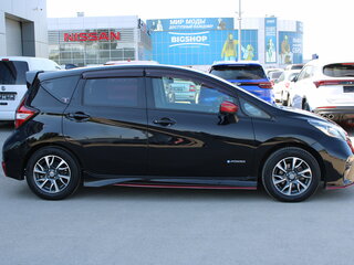 2018 Nissan Note Nismo e-Power II Рестайлинг, чёрный, 1549000 рублей, вид 4