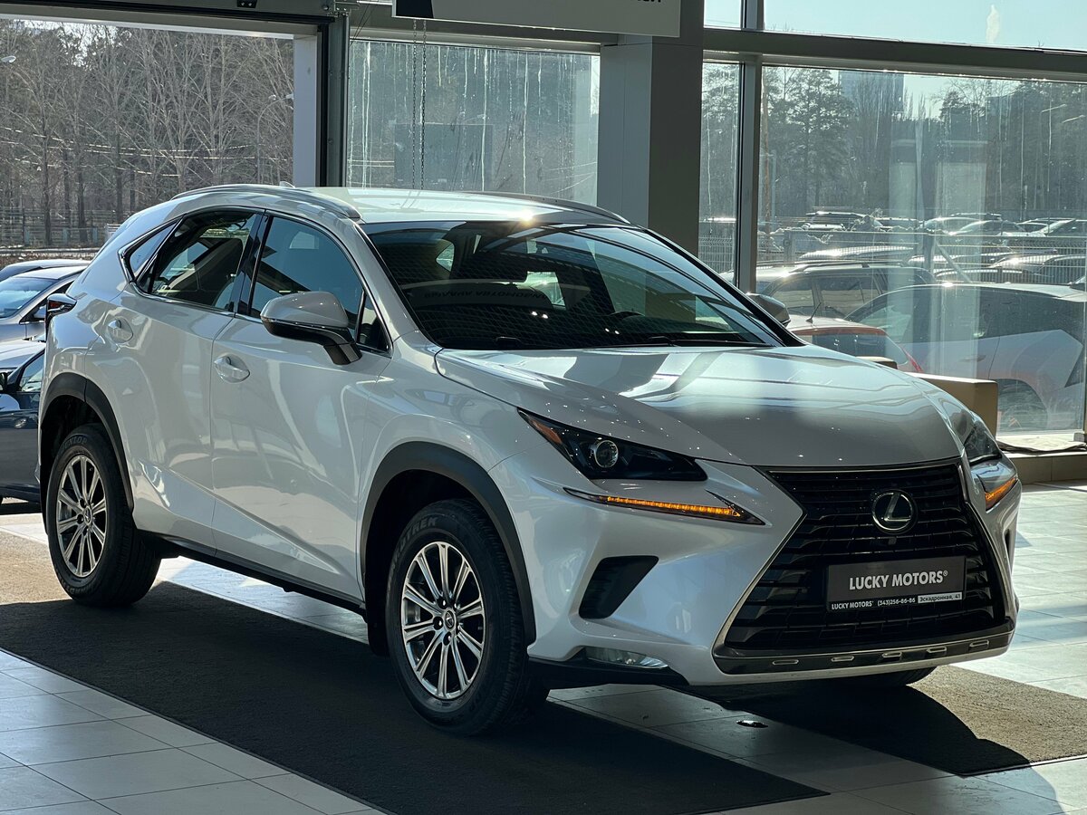 Открыть фотографии: Lexus NX I Рестайлинг