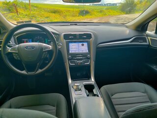 2019 Ford Fusion (North America) II Рестайлинг, белый, 1750000 рублей, вид 5