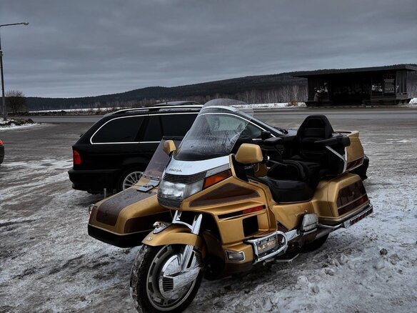 1991 Honda GL 1500 Gold Wing, золотистый - вид 19