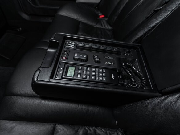 1998 BMW 7 серии 750Li III (E38) Рестайлинг, чёрный - вид 29