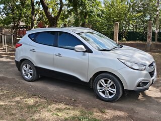 2013 Hyundai ix35 I, серебристый, 1970000 рублей, вид 4