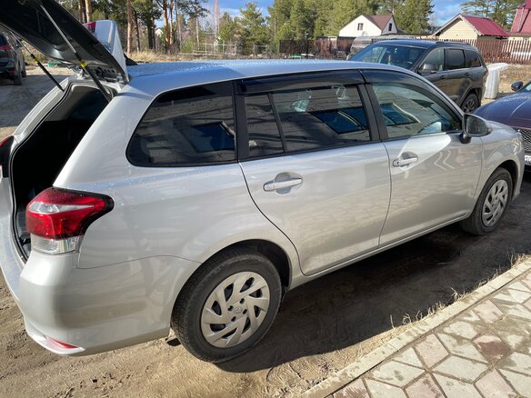2020 Toyota Corolla Fielder XI (E160, E170) Рестайлинг 2, серый, 1550000 рублей - вид 2