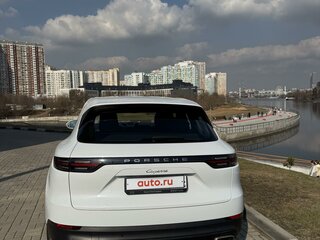 2018 Porsche Cayenne III, белый, 8500000 рублей, вид 4