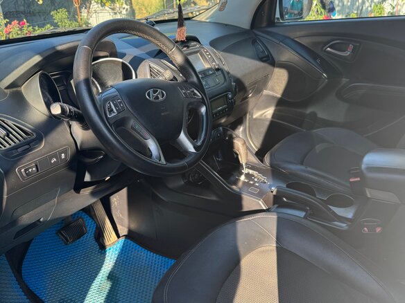 2014 Hyundai ix35 I Рестайлинг, белый, 1250000 рублей - вид 3