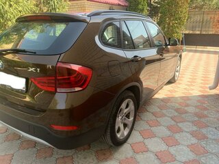 2013 BMW X1 20i I (E84) Рестайлинг, коричневый, 1450000 рублей, вид 5