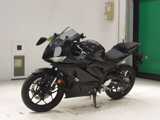 2021 Yamaha YZF-R3, чёрный, 600000 рублей, вид 4