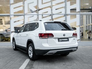 2018 Volkswagen Teramont I, белый, 2895000 рублей, вид 2
