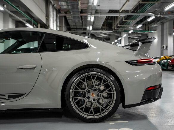 2026 Porsche 911 Carrera VIII (992) Рестайлинг, серый, 22990000 рублей - вид 20