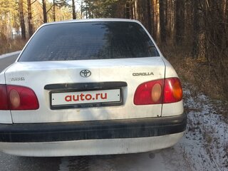 1998 Toyota Corolla VIII (E110), белый, 220000 рублей, вид 3
