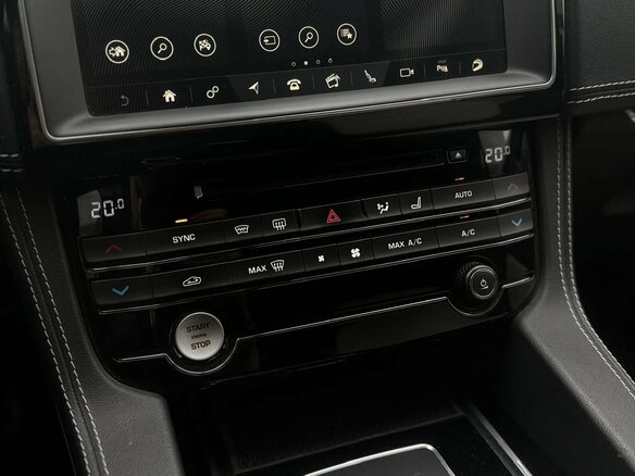2017 Jaguar F-Pace I, синий, 3199000 рублей - вид 24