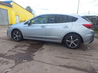 2021 Subaru Impreza V Рестайлинг, серебристый, 1450000 рублей, вид 4