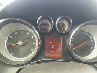 2014 Opel Astra J Рестайлинг, серебристый, 1000000 рублей, вид 5