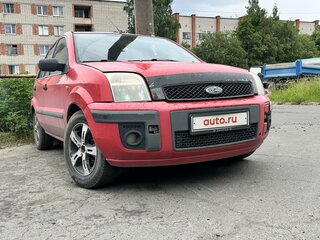 2002 Ford Fusion I, красный, 300000 рублей, вид 2