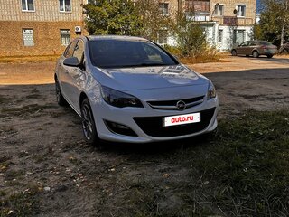 2013 Opel Astra J Рестайлинг, белый, 1150000 рублей, вид 2