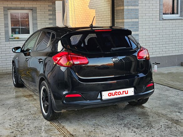 2012 Kia Ceed II, чёрный, 1040000 рублей - вид 4
