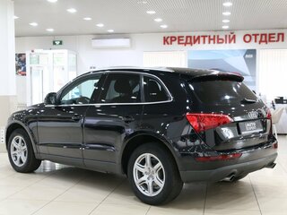 2011 Audi Q5 8tiptronic I (8R), чёрный, 2000000 рублей, вид 4