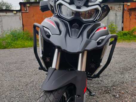 2024 Benelli TRK 702, белый, 650000 рублей, вид 2