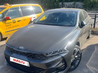 2021 Kia K5 III, серый, 3200000 рублей, вид 3