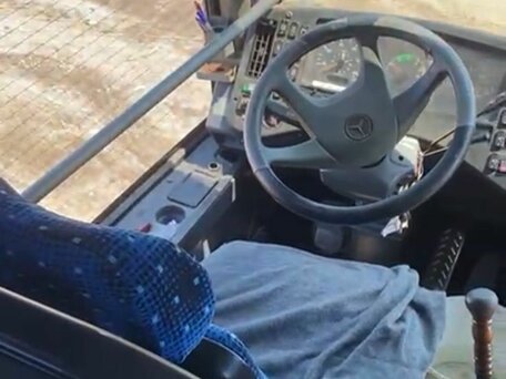 1999 Mercedes-Benz Tourismo, белый, 2300000 рублей, вид 5