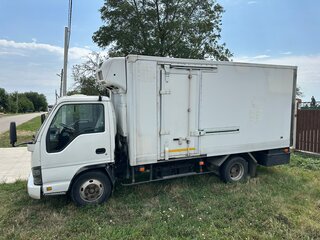 2006 Isuzu Elf (N-series), белый, 1100000 рублей, вид 3