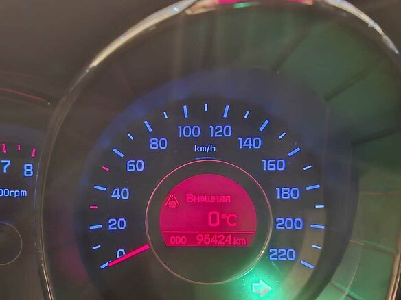 2013 Kia Rio 5-speed III, белый, 1000000 рублей - вид 16