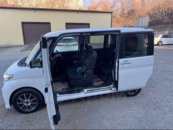 2011 Daihatsu Tanto II, белый, 480000 рублей - вид 7