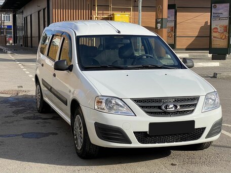 2020 Lada (ВАЗ) Largus I, белый, 750000 рублей, вид 1
