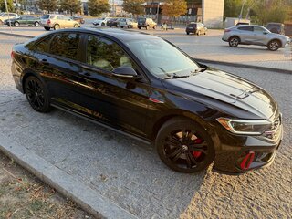 2021 Volkswagen Jetta GLI VII Рестайлинг, чёрный, 2550000 рублей, вид 4