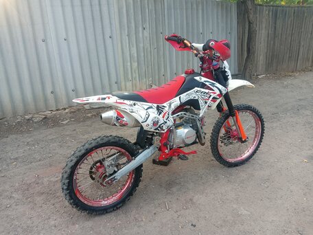 2020 Motoland CRF125, красный, 67000 рублей, вид 4