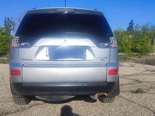 2008 Mitsubishi Outlander II, серебристый, 1500000 рублей, вид 4