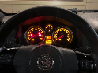 2006 Opel Astra GTC H Рестайлинг, серебристый, 380000 рублей, вид 5