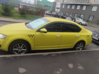 2016 Skoda Octavia III (A7), жёлтый, 860000 рублей, вид 4