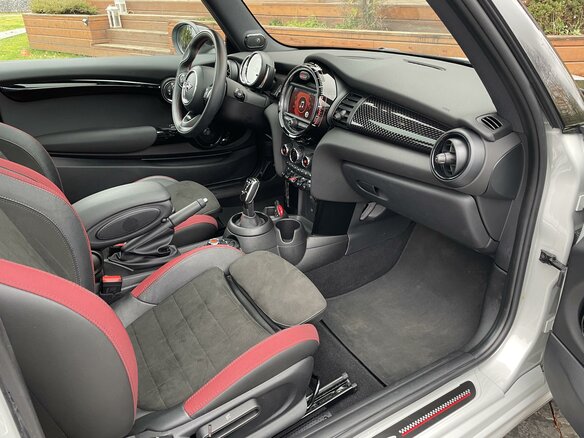 2019 Mini Hatch JCW III (F55/F56) Рестайлинг, серебристый - вид 8