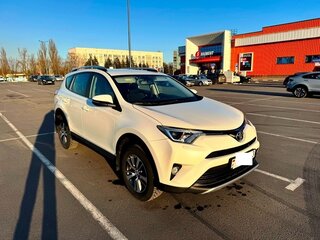 2016 Toyota RAV4 IV (XA40) Рестайлинг, белый, 1950000 рублей, вид 5