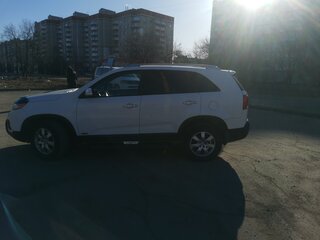 2009 Kia Sorento II, белый, 1000000 рублей, вид 2