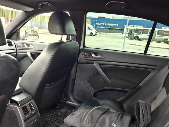 2012 Skoda Octavia II (A5) Рестайлинг, серебристый, 890000 рублей - вид 11