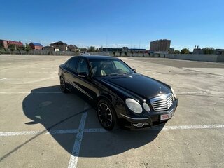 2008 Mercedes-Benz E-Класс 230 III (W211, S211) Рестайлинг, чёрный, 1100000 рублей, вид 1
