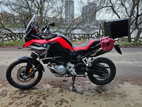 2019 BMW F 850 GS, красный, 1100000 рублей, вид 4