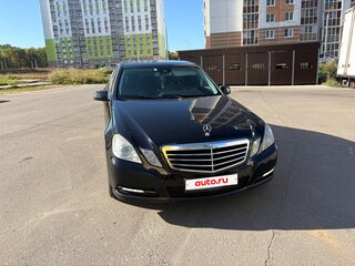 2011 Mercedes-Benz E-Класс 200 7G-Tronic IV (W212, S212, C207), чёрный, 1136000 рублей, вид 2